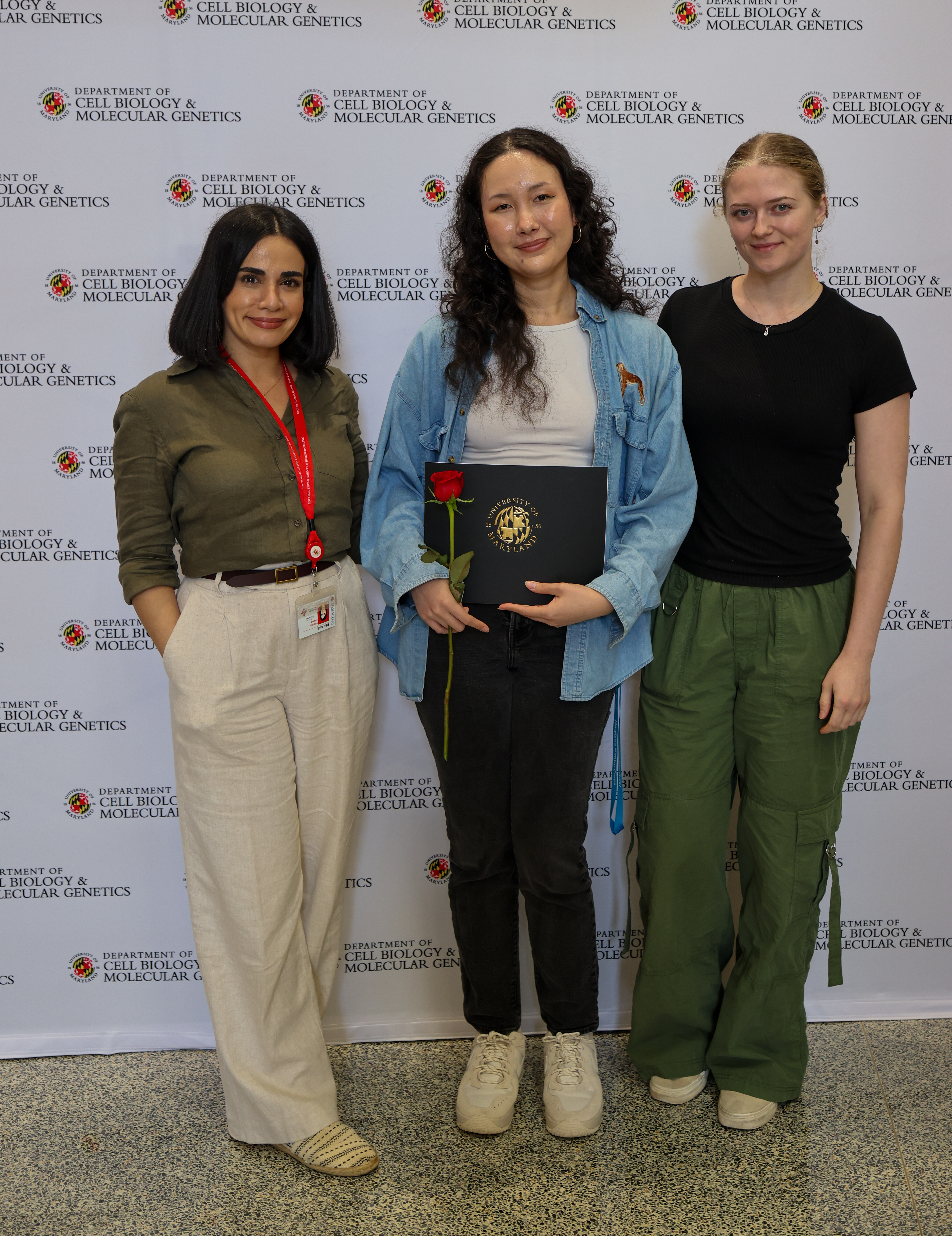 Catherine Harvey and lab members