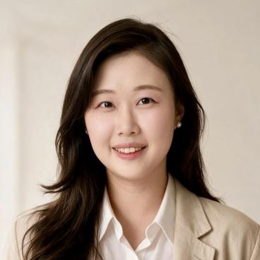 Ji Young Choi headshot