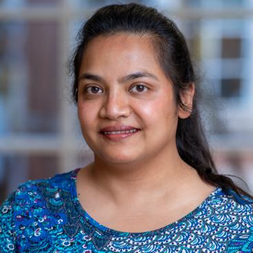 Tasmim Hossain headshot