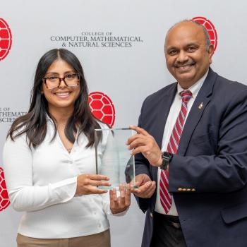 Katrina Dela Cruz and Amitabh Varshney at the CMNS Staff Awards